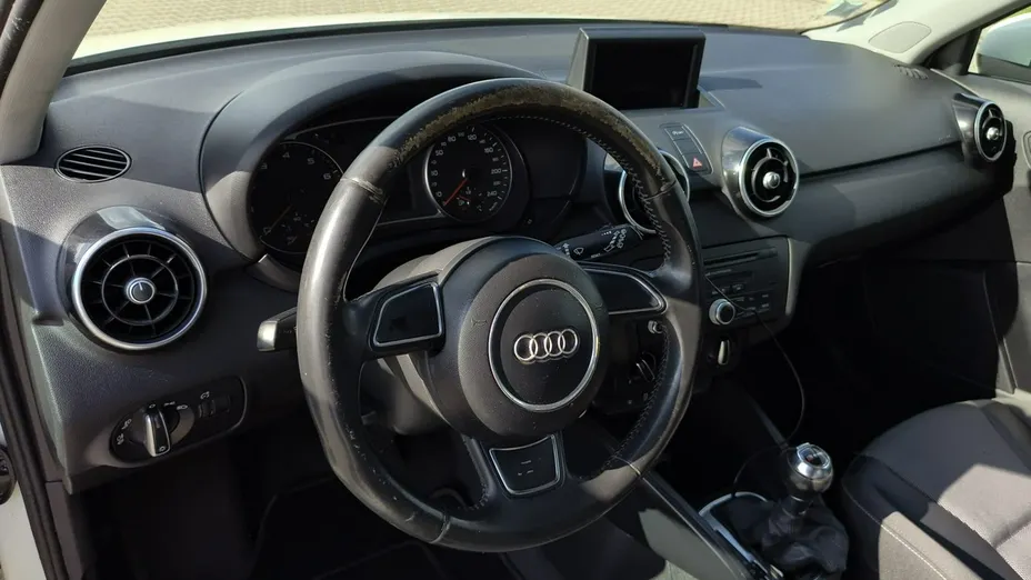 AUDI A1 -