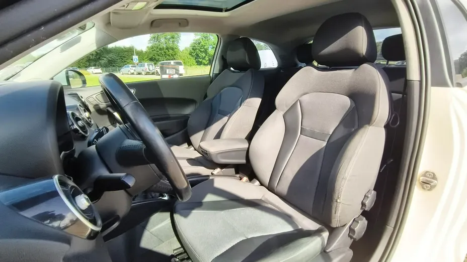 AUDI A1 -