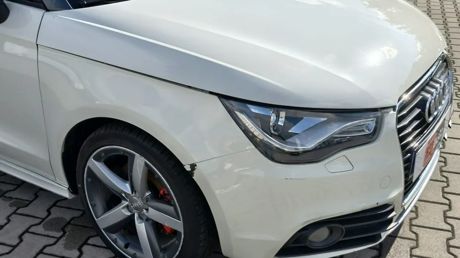 AUDI A1 -