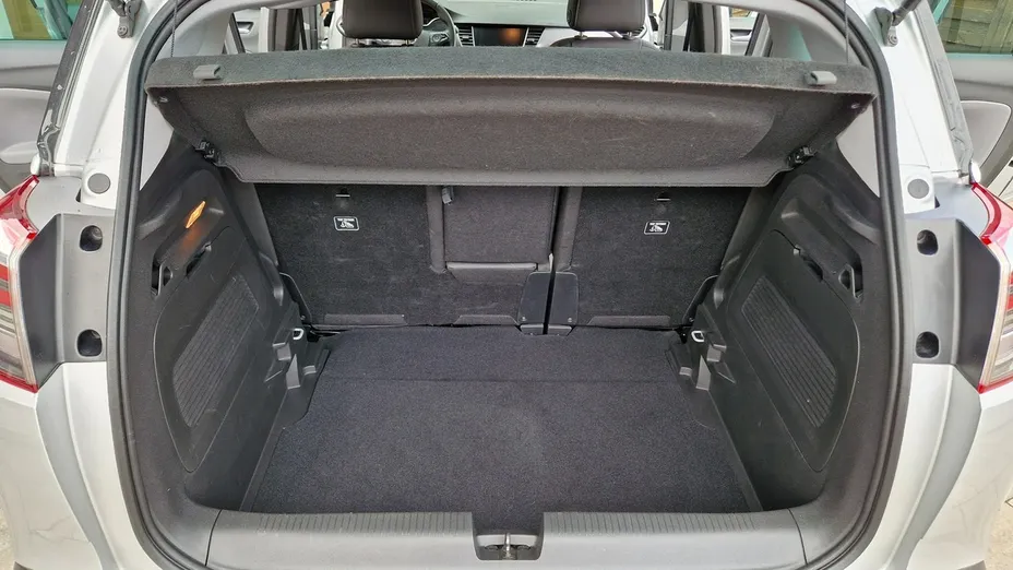 OPEL Crossland X -