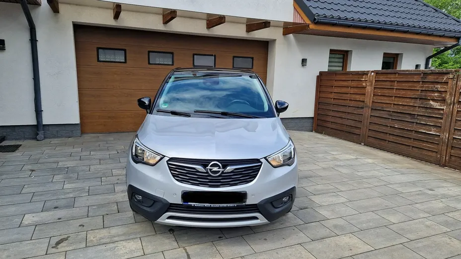 OPEL Crossland X -