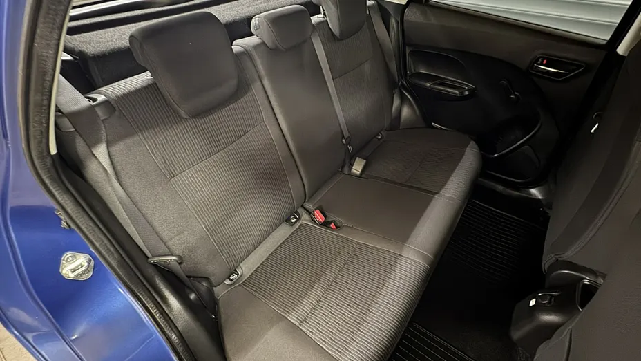 SUZUKI Baleno -