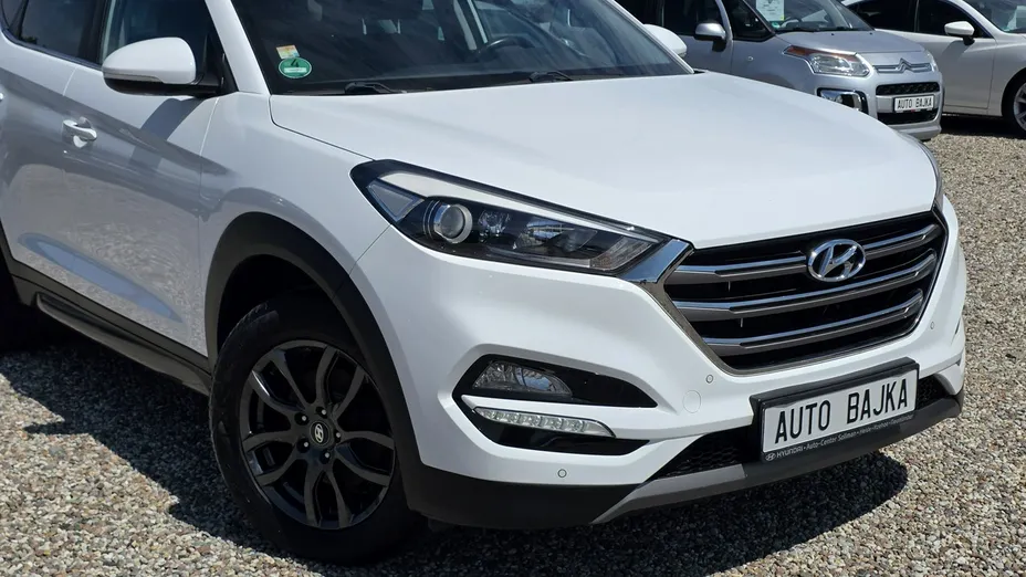 HYUNDAI Tucson -