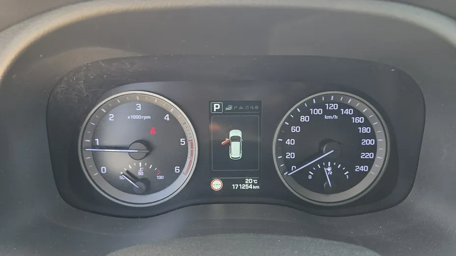 HYUNDAI Tucson -