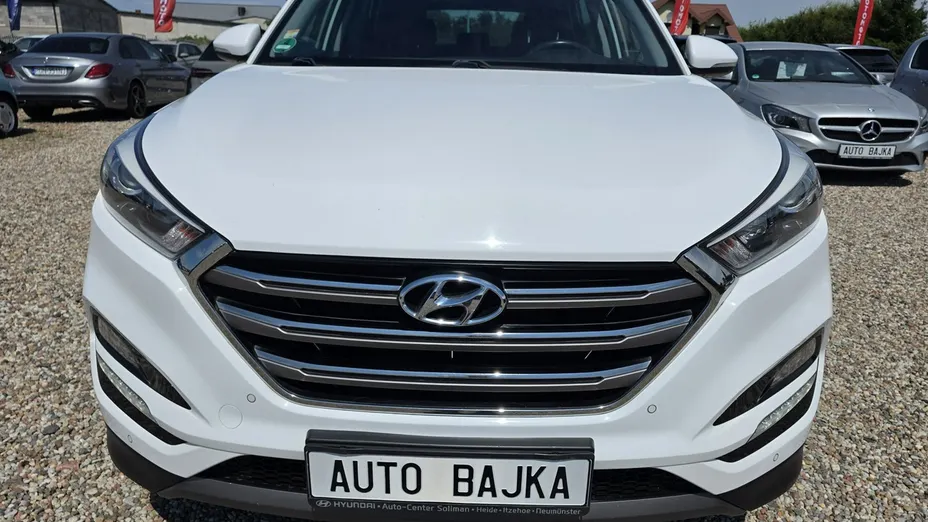HYUNDAI Tucson -