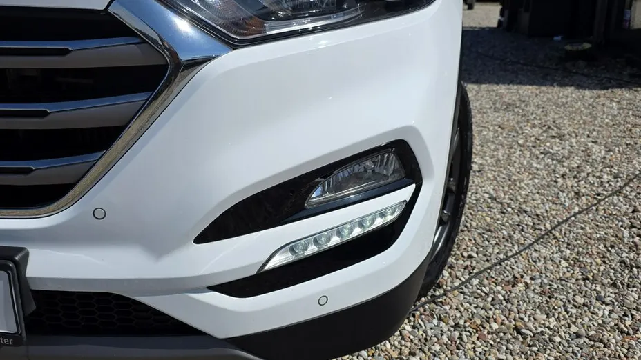 HYUNDAI Tucson -