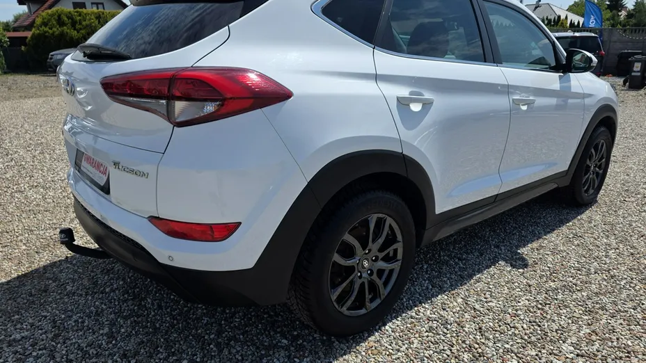 HYUNDAI Tucson -