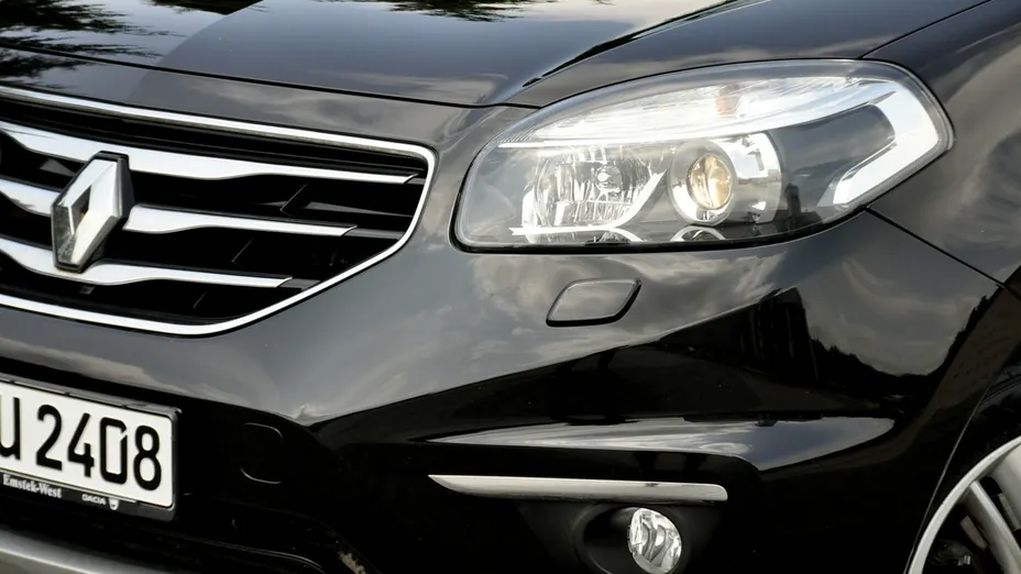 RENAULT Koleos -