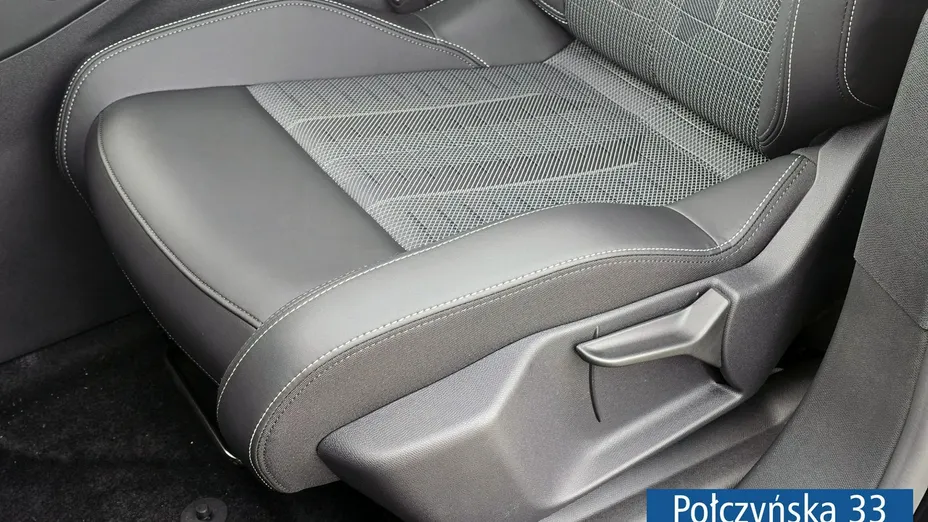 PEUGEOT 3008 -