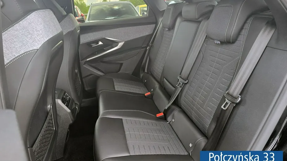 PEUGEOT 3008 -