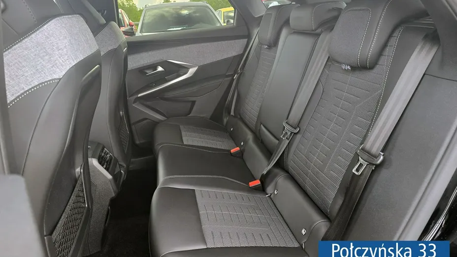 PEUGEOT 3008 -