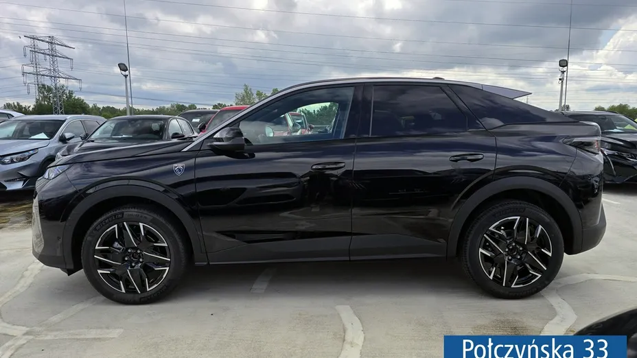 PEUGEOT 3008 -