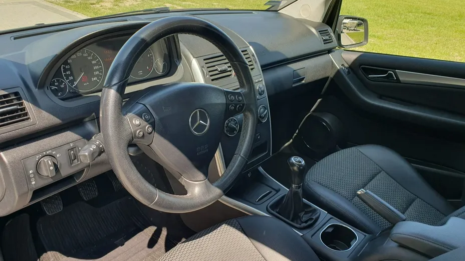 MERCEDES-BENZ A Klasa -