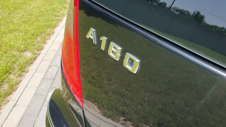 MERCEDES-BENZ A Klasa -