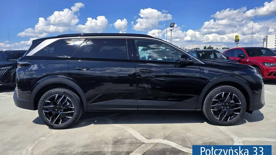 PEUGEOT 5008 -