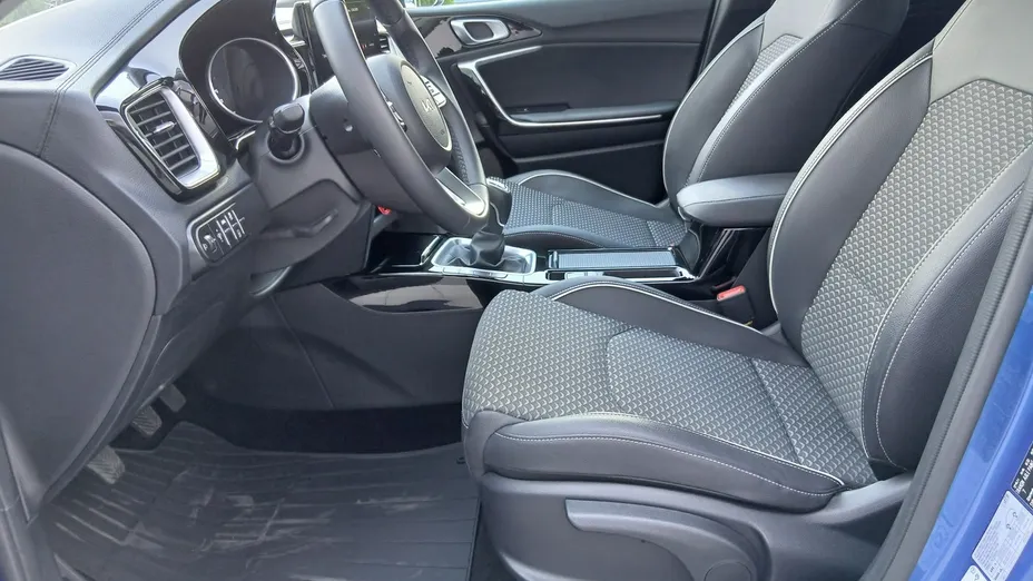 KIA XCeed -