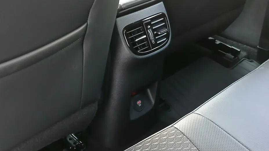 KIA XCeed -