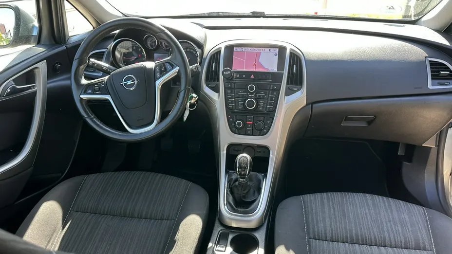 OPEL Astra -