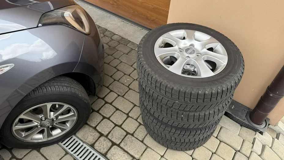 HYUNDAI i10 -