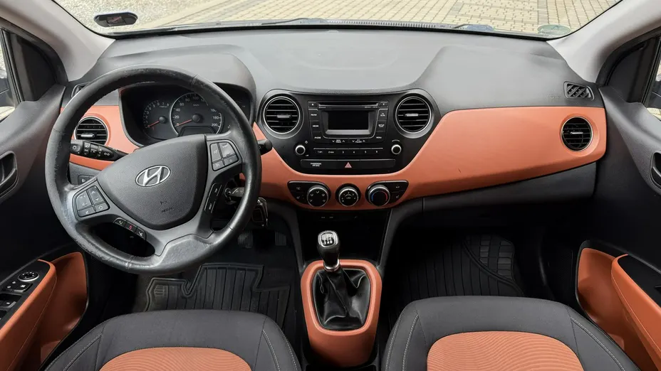 HYUNDAI i10 -