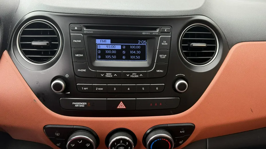 HYUNDAI i10 -