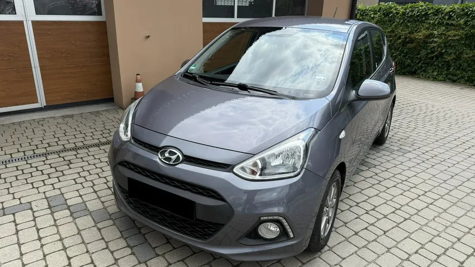 HYUNDAI i10 -