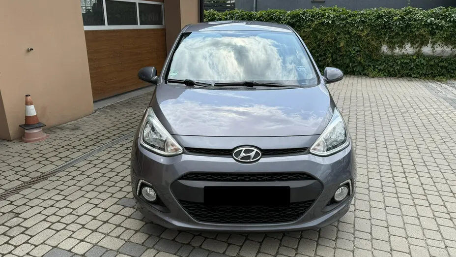 HYUNDAI i10 -
