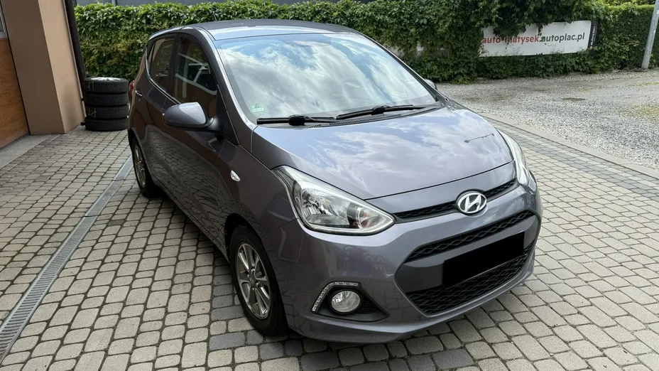 HYUNDAI i10 -
