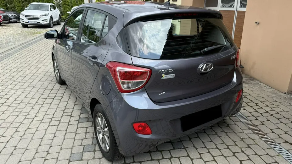 HYUNDAI i10 -