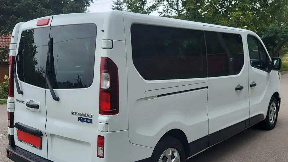 RENAULT Trafic -