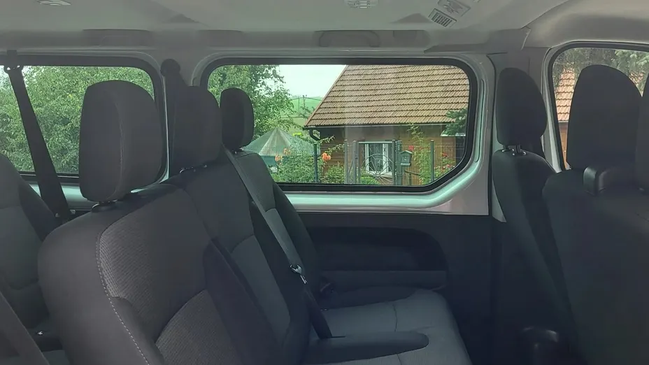 RENAULT Trafic -