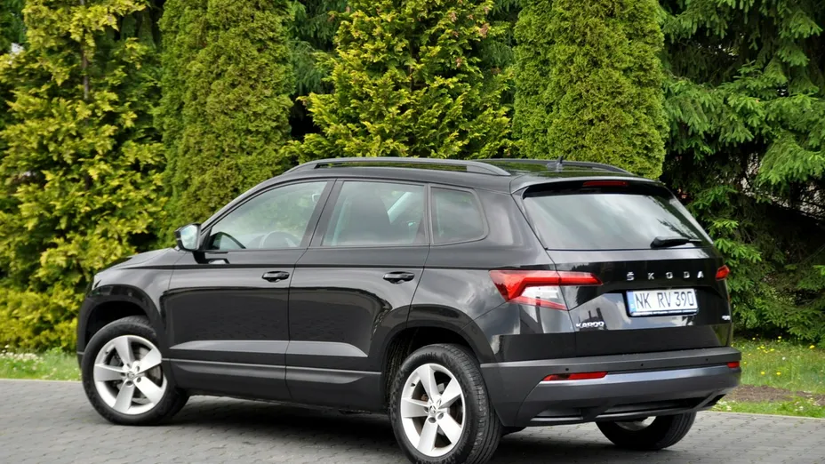 SKODA Karoq -