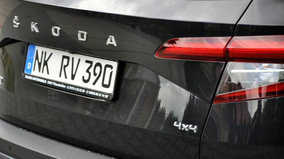 SKODA Karoq -