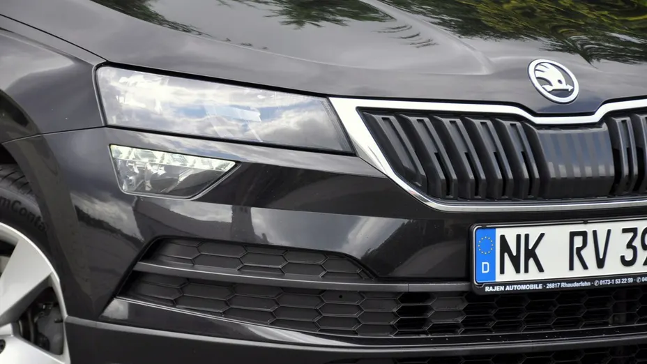 SKODA Karoq -