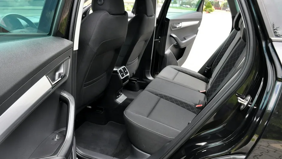 SKODA Karoq -
