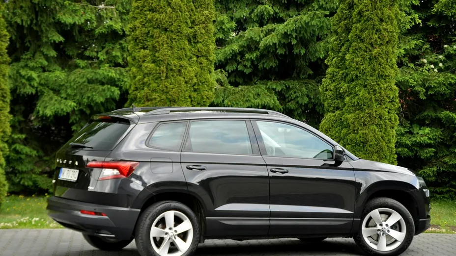 SKODA Karoq -