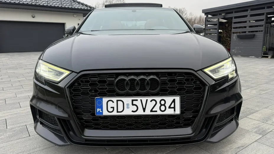 AUDI S3 -