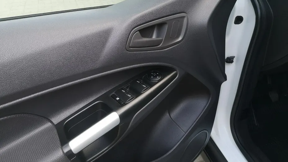 FORD Transit Connect -