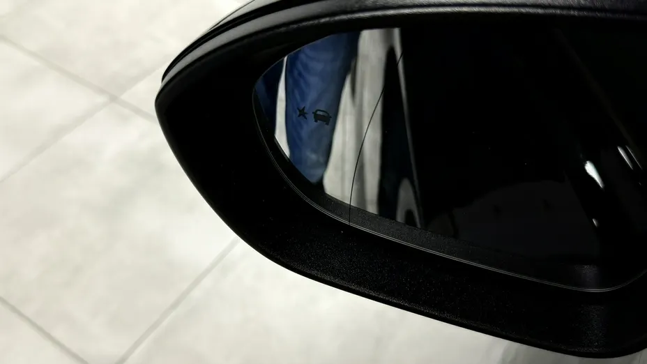 OPEL Insignia -