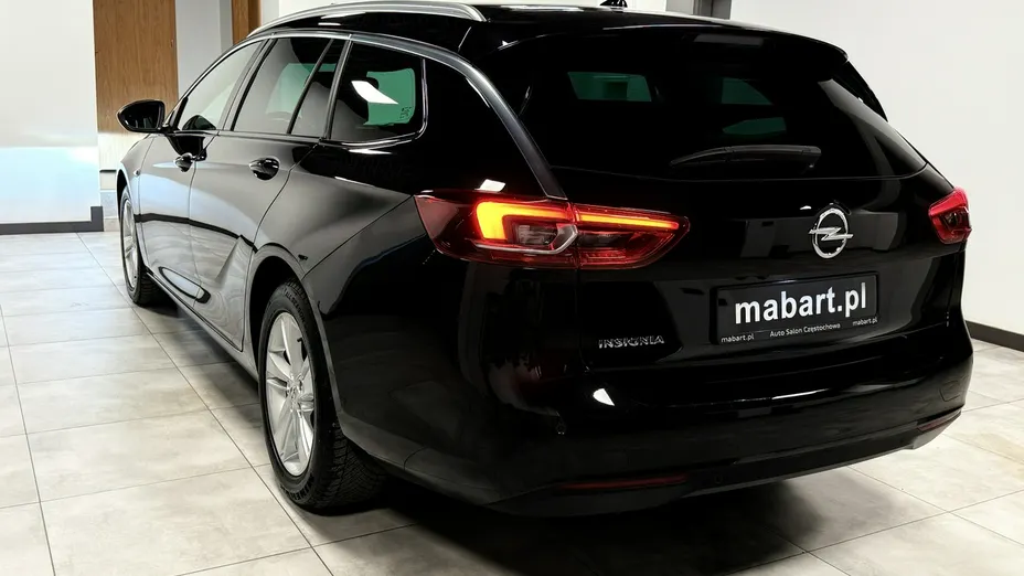 OPEL Insignia -
