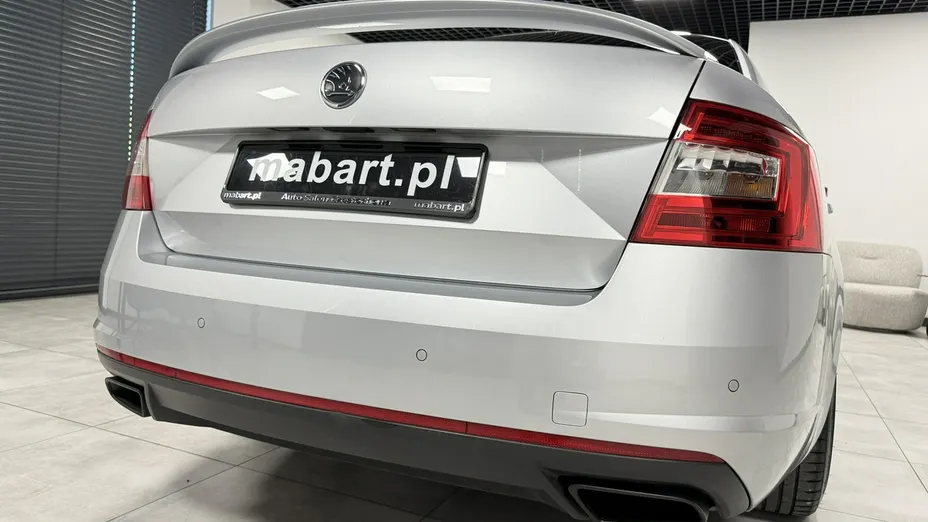 SKODA Octavia -