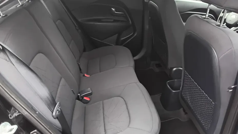 KIA Rio -