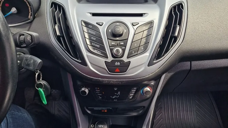 FORD B-MAX -