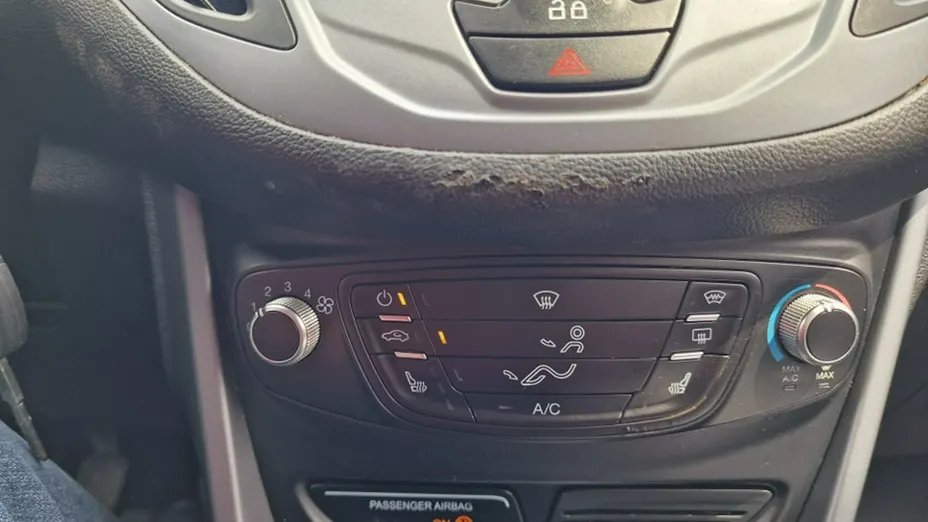 FORD B-MAX -