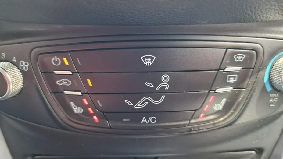 FORD B-MAX -