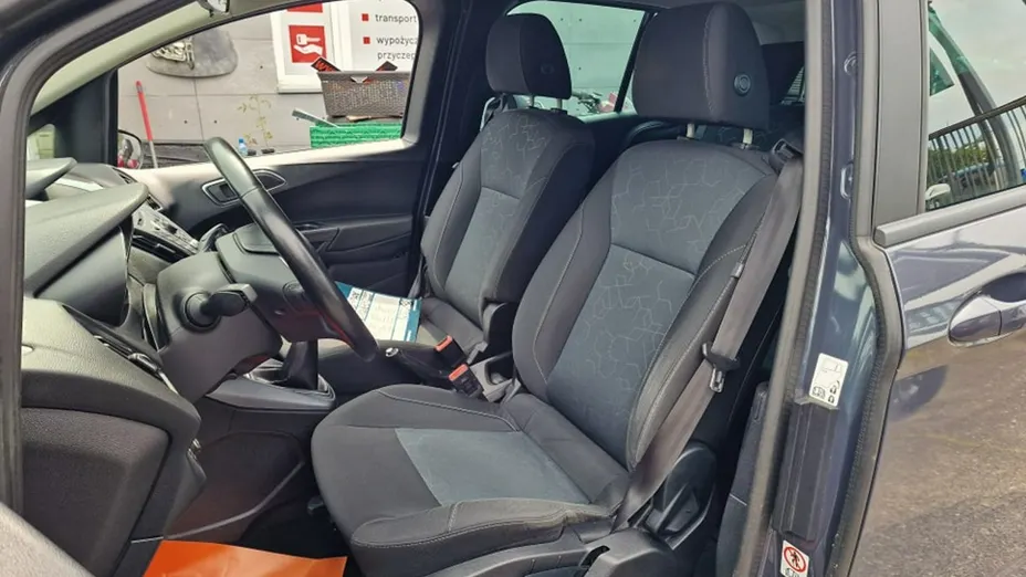 FORD B-MAX -