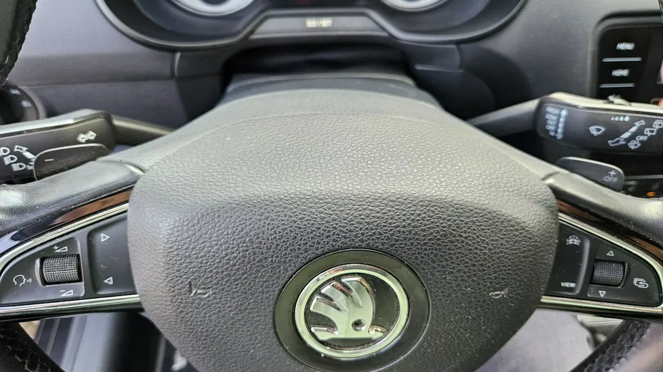 SKODA Octavia -