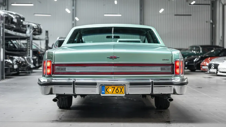 LINCOLN Continental -