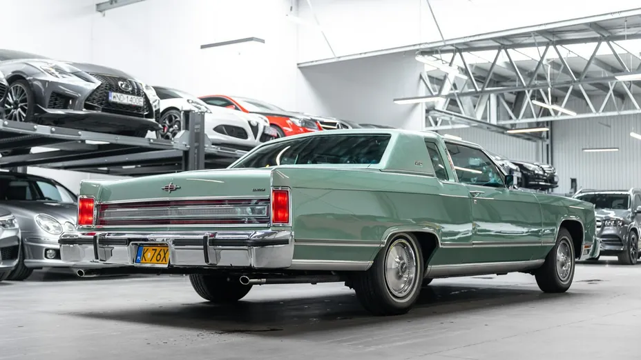 LINCOLN Continental -