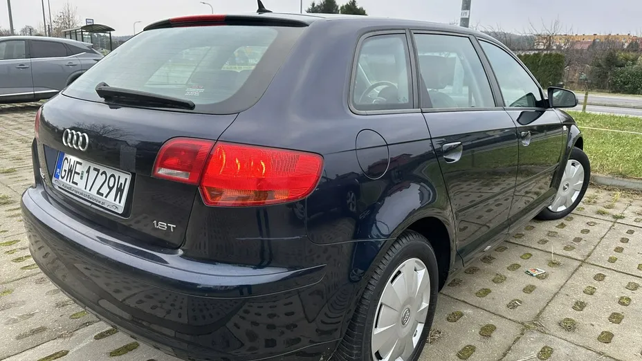 AUDI A3 -